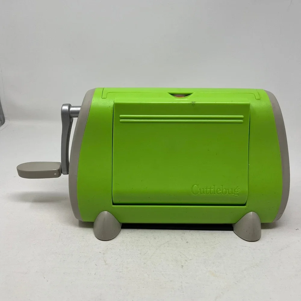 Provo Craft Cuttlebug Die Cutting Embossing Machine Lime Green Manual Tool